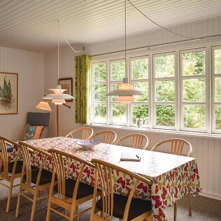 Four-bedroom Holiday In Casa de Férias Ebeltoft